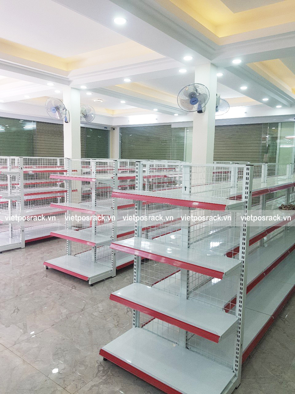 Kệ lưng lưới 2