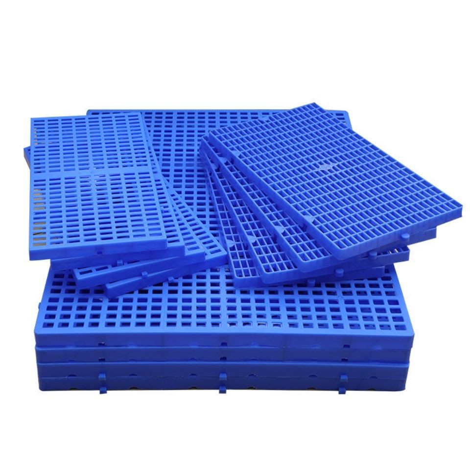Pallet bảng thẻ nhựa chống ẩm