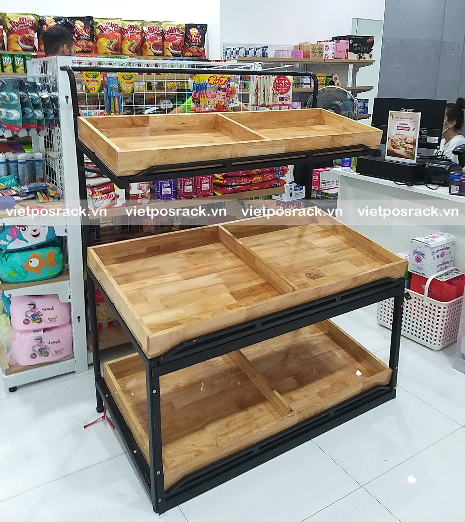 Kệ đơn mâm gỗ 2
