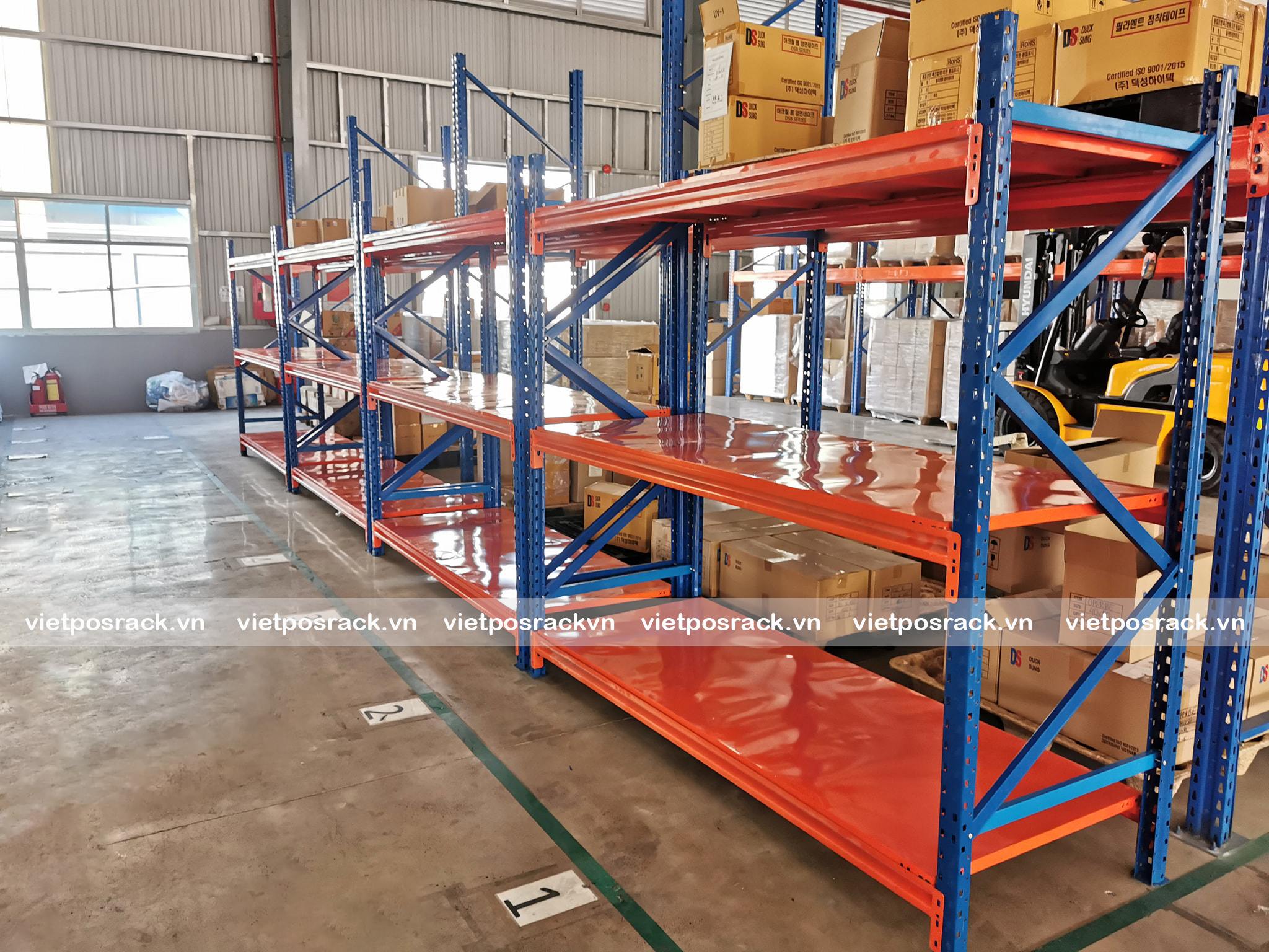 Kệ kho hàng trung tải giá rẻ 5