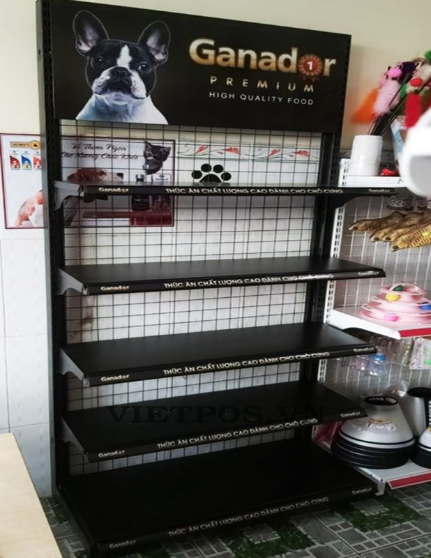 Kệ quảng cáo thức ăn chó mèo 3