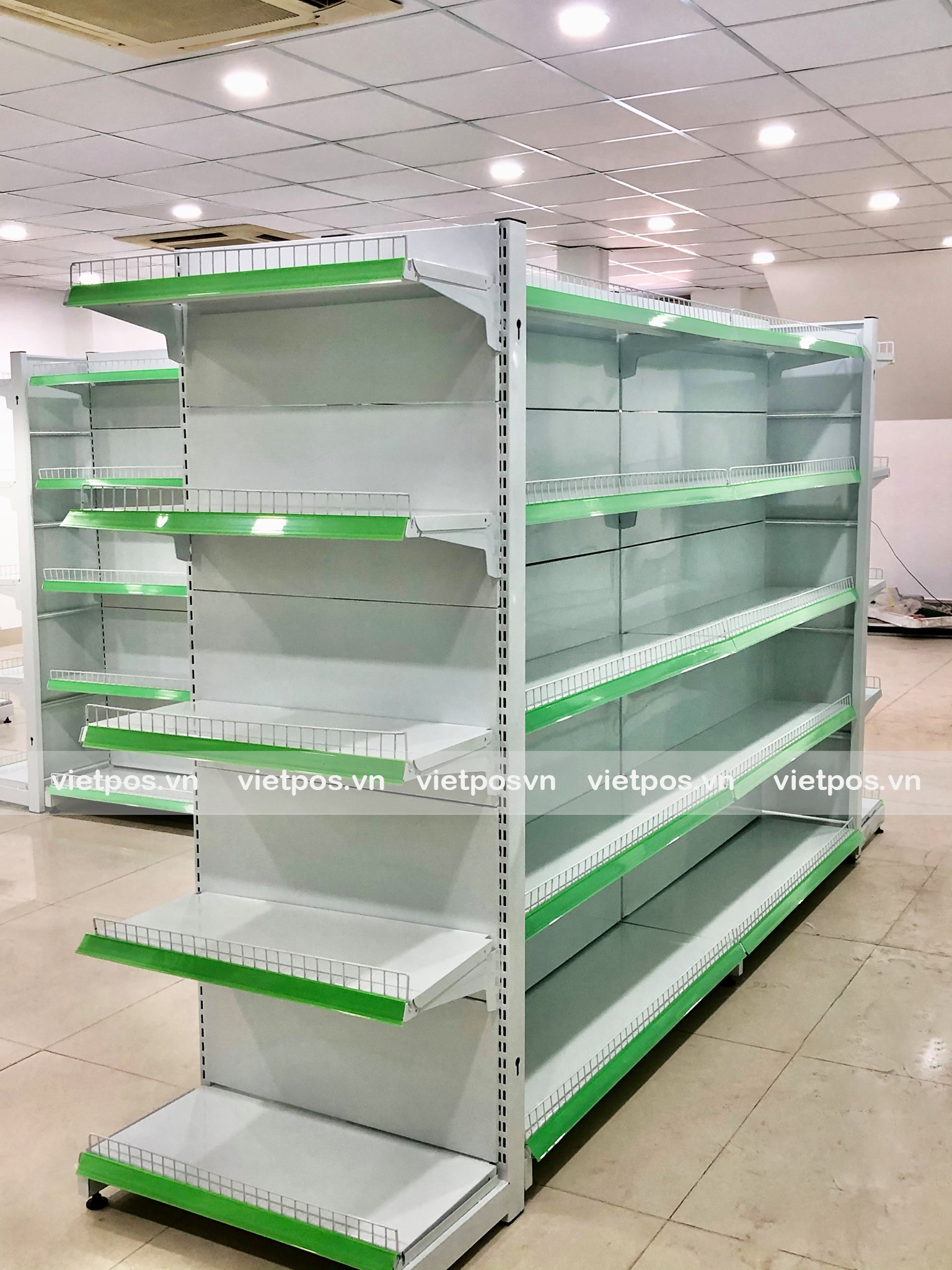 Kệ nhà sách lưng tôn liền 2
