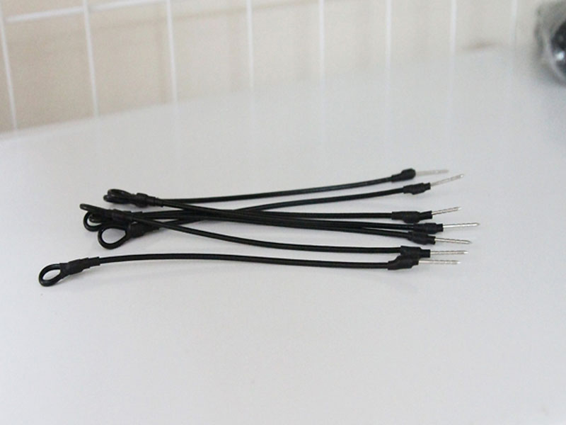 Dây đeo tem từ 2