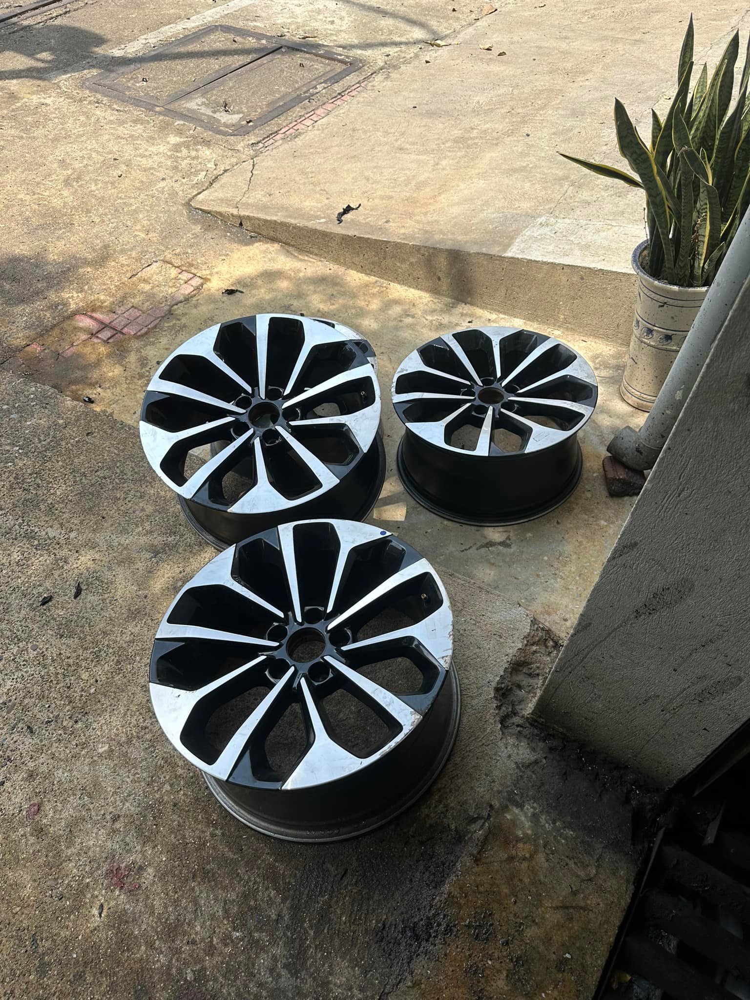 Gia công sơn tĩnh điện phụ tùng lắp rắp ô tô 5